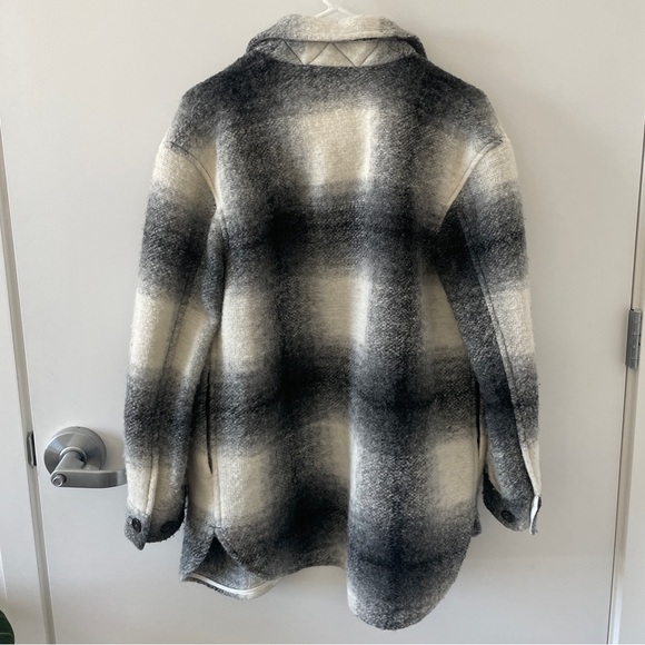 Aritzia Wilfred Free Ganna Shirt Jacket in Plaid Black White - Picture 5 of 6